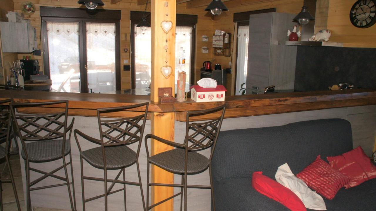 Du Champs Des Semeaux Chalet *