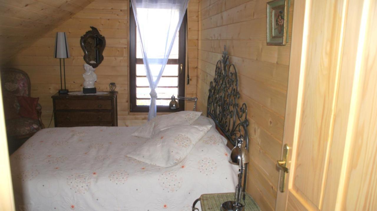 Du Champs Des Semeaux Chalet *