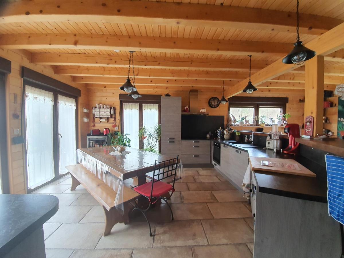 Chalet Du Champs Des Semeaux